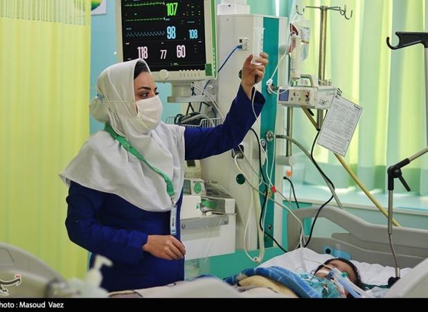 مهاجرت سالانه ۲۷۰۰ نفر پرستار از ایران/ لزوم استخدام نیروی جدید با افزایش تخت‌های بیمارستانی