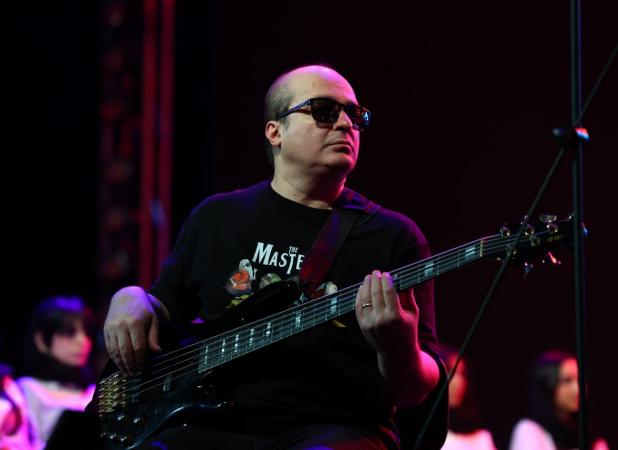 فیلم‌–کنسرت هانس زیمر شب گذشته در تهران برگزار شد