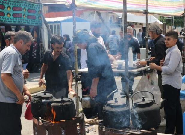 کامیاران، گذرگاه اربعین؛ برکت همدلی در استقبال از زائران حسینی
