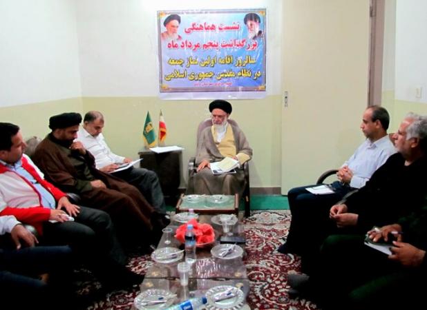امام جمعه دیر: ستاد نماز جمعه باید اتاق فکر داشته باشد