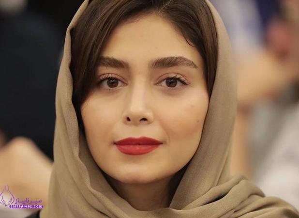 دیبا زاهدی با یک استایل جذاب دلبری کرد