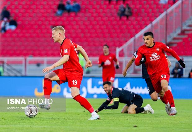 تراکتور به پیچ تند فصل رسید