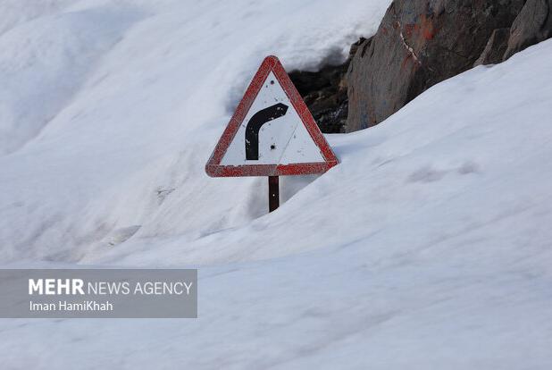 کبیری: ۲ جاده استان سمنان همچنان مسدود است