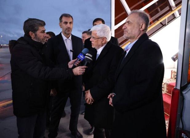 عارف مسکو را به مقصد تهران ترک کرد