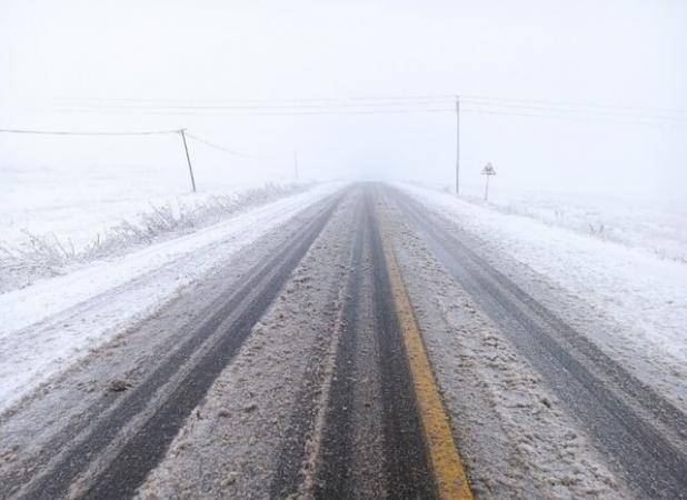 بارش برف، باران و تگرگ در ۷ محور فارس/ هشدار نسبت به مه‌گرفتگی شدید