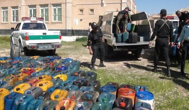 کشف سوخت میلیاردی در سیستان و بلوچستان/ توقیف ۱۲ خودرو و معرفی۱۳ نفر به مرجع قضایی