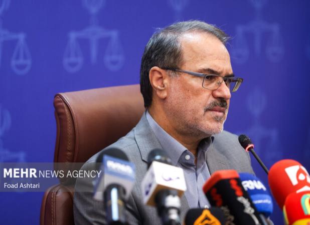 خدائیان: جهادکشاورزی و واردکنندگان عامل اخلال در توزیع کالاها هستند