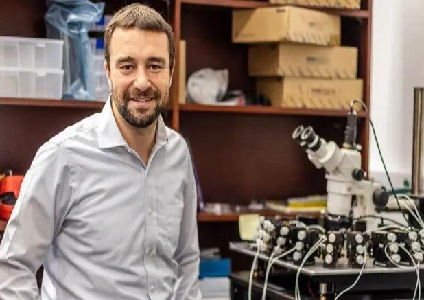 شبیه ترین رایانه به مغز انسان ساخته شد