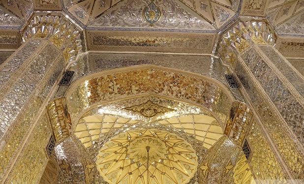 حرم امام رضا(ع) بزرگ‌ترین گنجینه آثار هنری تاریخ اسلام+عکس