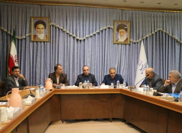 اله‌بخش: عدم دسترسی مستقیم مردم به محصولات شیلاتی چالش توزیع است