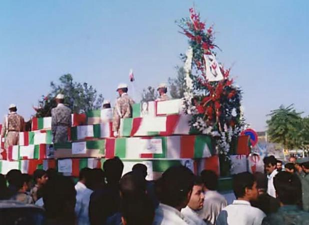 ۱۲ آبان با خون شهیدان و اشک مردم کاشان گره خورده است