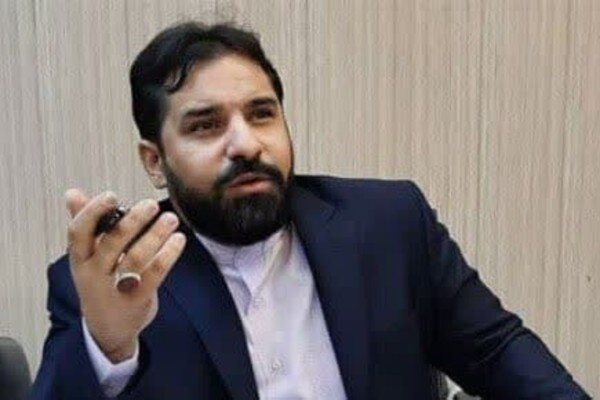 شهردار رباط‌کریم: قنات عامل فرو رفتن کامیون در خیابان بود