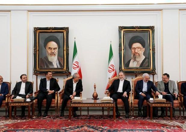 «عراقچی» به تبریز سفر کرد