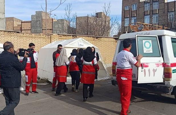 مانور زلزله و ایمنی در مدارس شهرستان مشگین شهر برگزار شد
