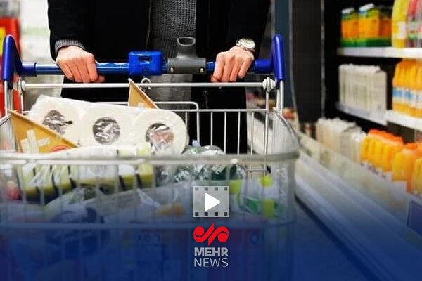 وزیر دادگستری: با تخلفات در بازار برخورد می‌کنیم