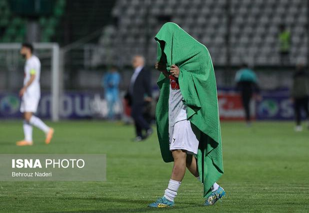 اعلام ترکیب ابتدایی تیم‌های ذوب‌ آهن و شمس‌ آذر