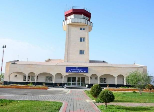 مانور عملیات زمستانی در فرودگاه سبزوار اجرا شد