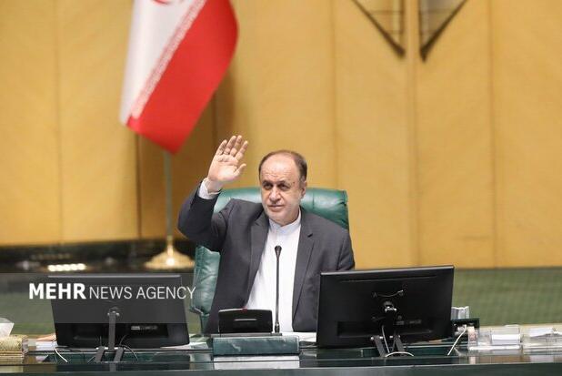 حاجی بابایی: «عشایر» منشأ خدمات و زینت نظام هستند