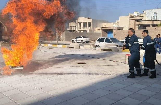 مانور اطفای حریق در گناوه برگزار شد