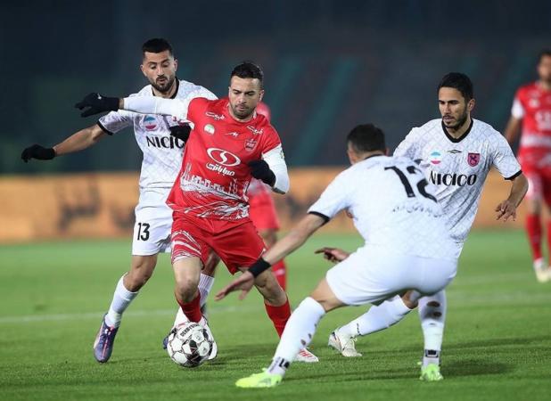 شکست ۲ گله پرسپولیس مقابل مس در نیمه اول