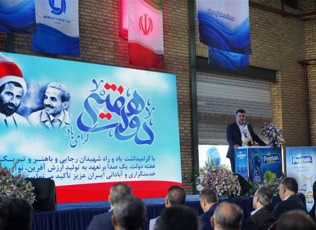 مسیر تحول را با اتکا به برندهای بومی، صادرات و نوآوری ادامه می‌دهیم