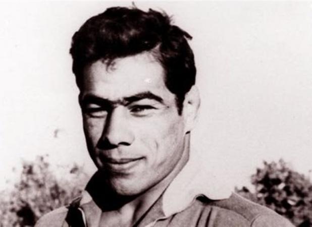 سه‌شنبه؛ رونمایی از آلبوم شخصی و شلوار پهلوانی پهلوان تختی