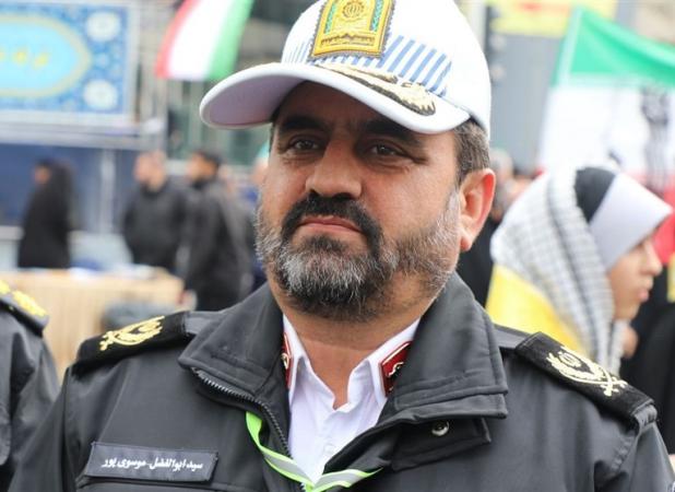 خودروی متخلفان توقف دوبله به پارکینگ می‌رود