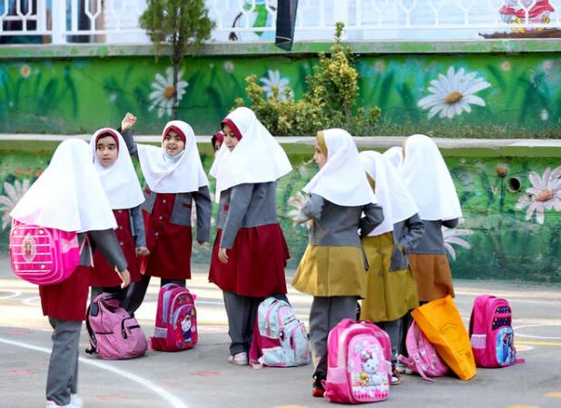 مهم ترین عارضه کوله پشتی نامناسب مدرسه