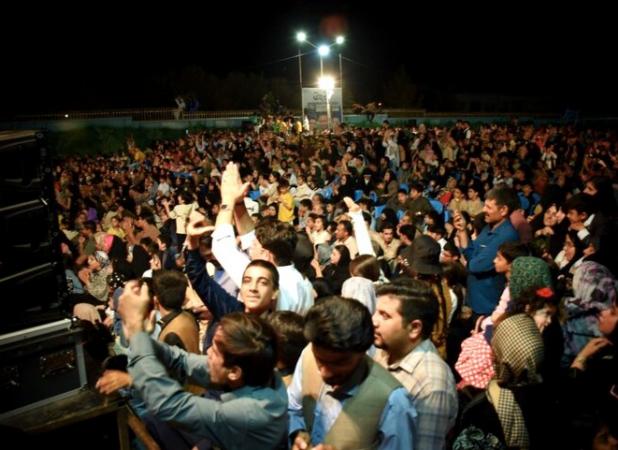 جشن باشکوه وحدت در زاهدان برگزار شد