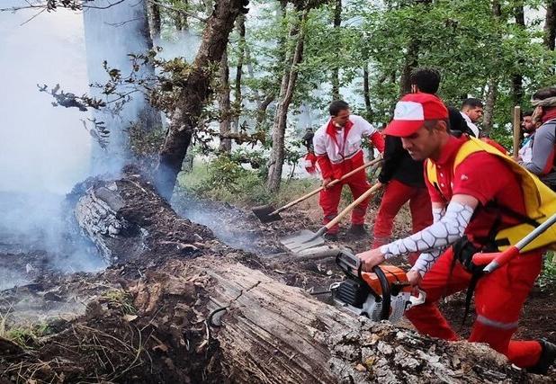 سفیدی: آتش‌سوزی در منطقه عباس‌آباد اردبیل مهار شد