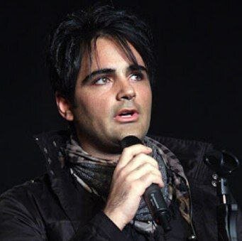 ویدئو زیرخاکی از سهراب پاکزاد قبل از عمل زیبایی و تغییر صدا