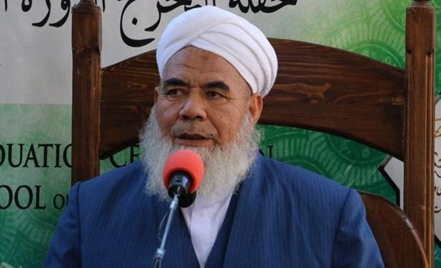 عالم اهل تسنن خراسان‌شمالی: دشمن از طریق رسانه درصدد لطمه بر وحدت است