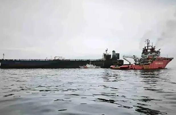 حمله به یک کشتی روسی در دریای سیاه