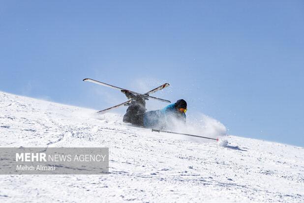 اسکی‌بازان سراسر کشور از امروز در اردبیل با هم رقابت می‌کنند