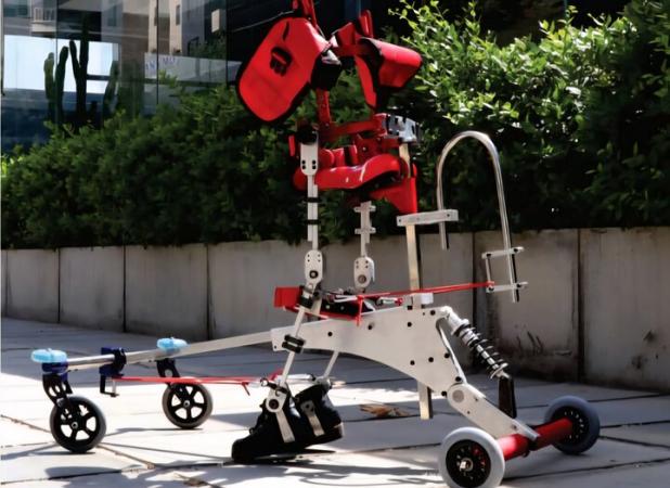 تولید واکر ویژه کودکان فلج مغزی شدید