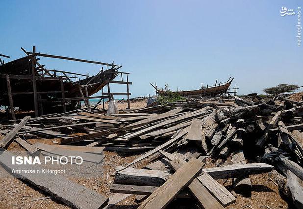 خسارت ۴۸۰ میلیارد تومانی طوفان به لنج های شکسته شده در جنوب سیستان و بلوچستان