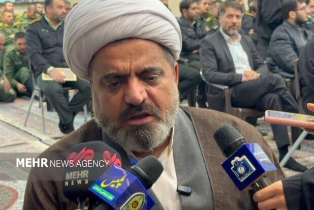 صوفی: انس با قرآن و نهج‌البلاغه رمز همبستگی و پیروزی مردم است