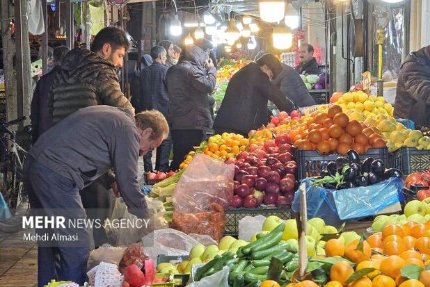 گزارش مهر از نمایشگاه بهاره و بازار کالاهای اساسی در اسلامشهر