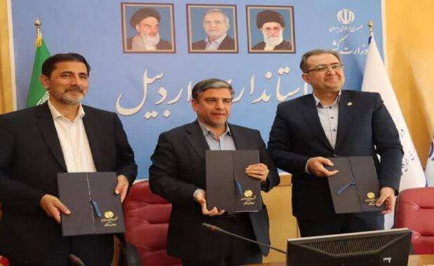 پیشگامی شهرداری اردبیل در الکترونیکی کردن مدارس 