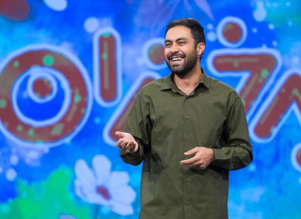 فاصله گرفتن طنزپردازان از نثر و تمرکز بر کار رسانه‌ای آسیب است