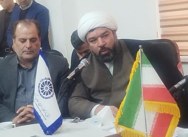 سبزی: ظرفیت‌های صنعتی شهرستان ساوه قابل توجه است