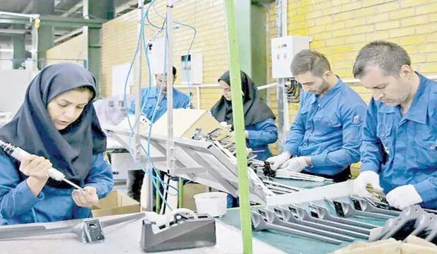 مدیرکل توسعه اشتغال وزارت تعاون: نرخ مشارکت زنان در بازار کار پایین است