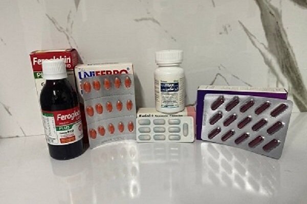 طرح مکمل‌یاری دانش‌آموزان با توزیع ویتامین D آهن و فولیک اسید آغاز شد