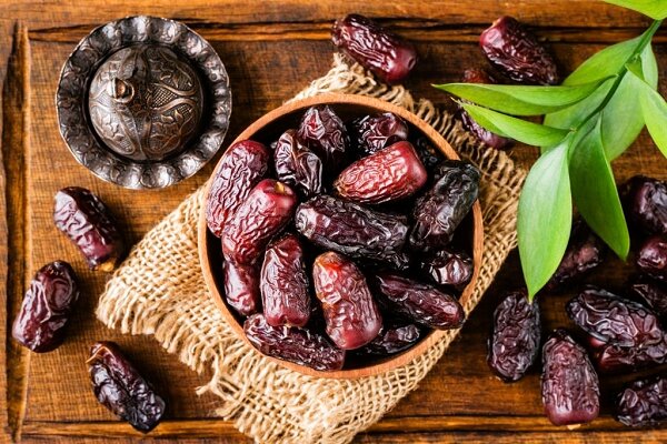 پروانه بهره برداری واحد بسته بندی خرما در شاهرود صادر شد