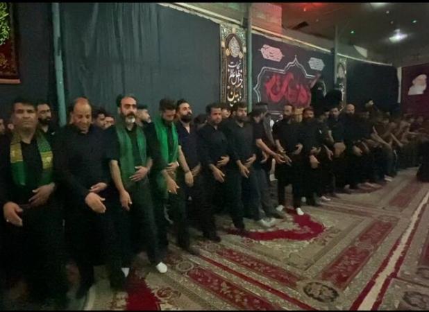 عزاداران کوهبنانی در شام غریبان جوش زنی کردند