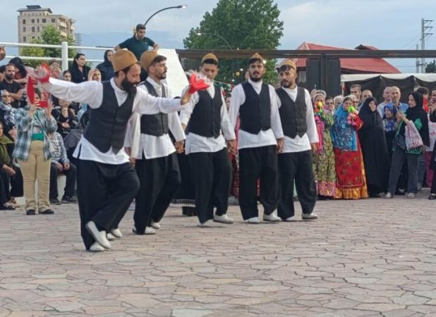 جشنواره اقوام ایرانی در تنکابن