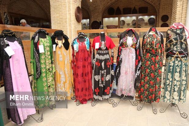 مد و لباس ایرانی مادخت؛ تلفیقی از هنر دستبافت بانوان مازندران