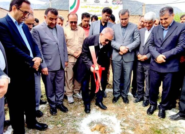 کلنگ زنی مدرسه ۹ کلاسه در بخش لوداب شهرستان بویراحمد