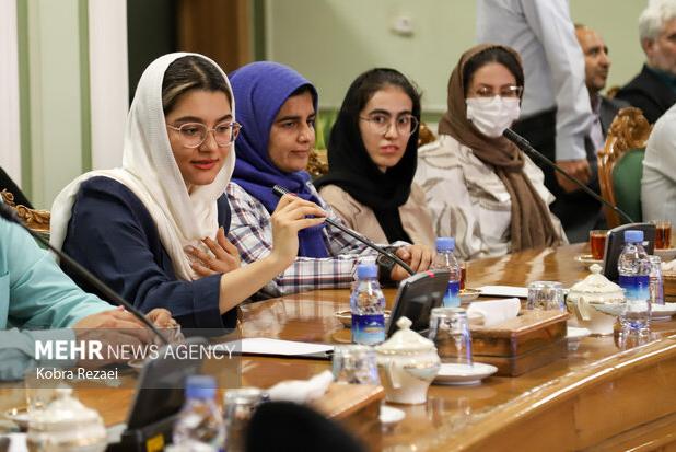 رتبه یک کنکور تجربی: موفقیت در کنکور بدون کلاس‌های خاص هم ممکن است