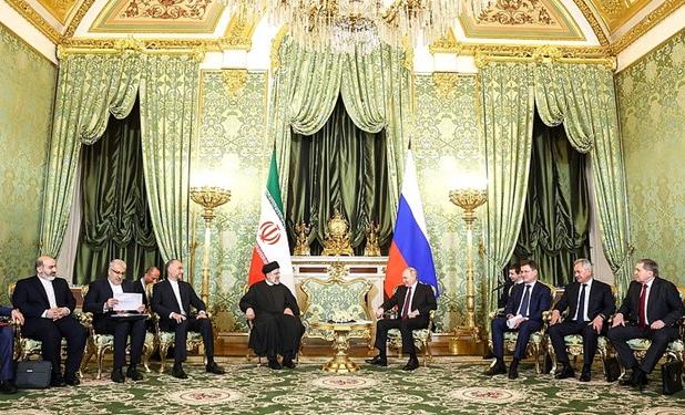 رئیسی در دیدار با پوتین: ضرورت دارد سریع‌تر بمباران‌ها علیه غزه متوقف شود